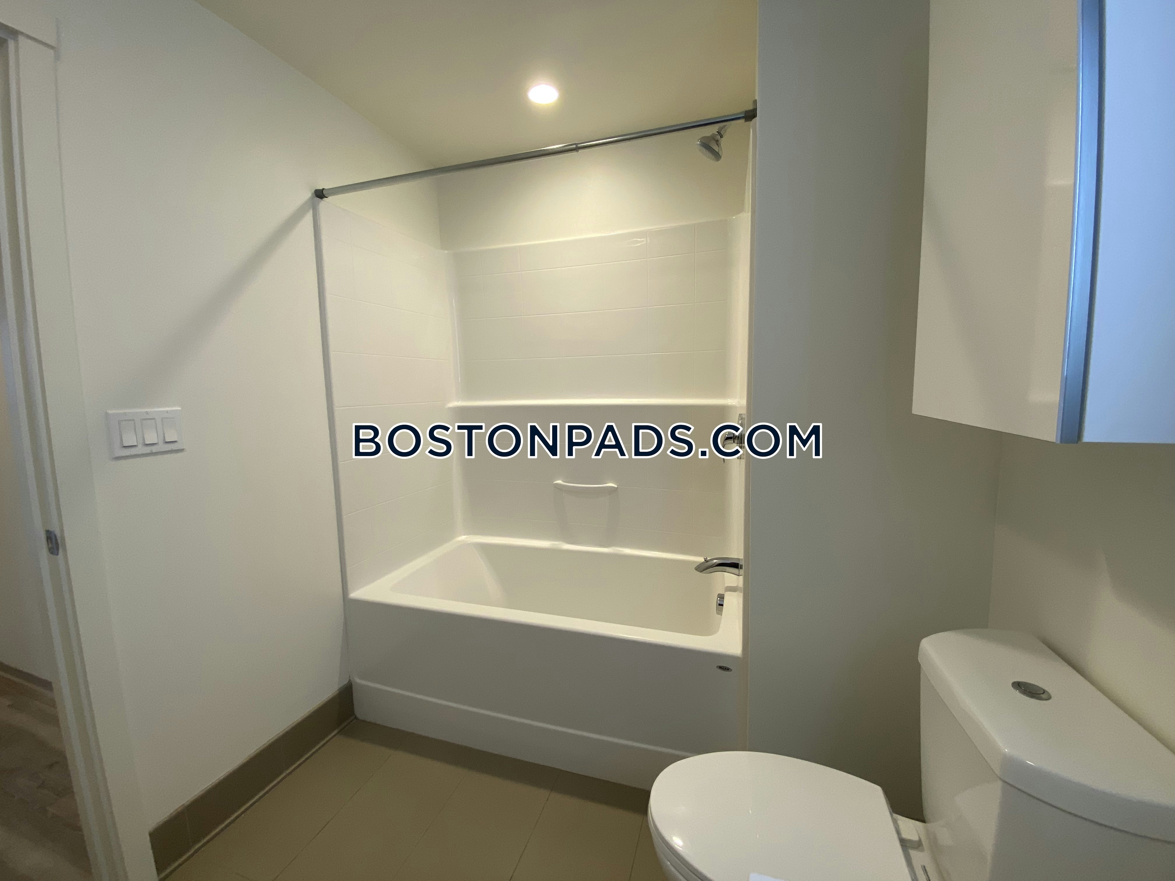 Boston - 2 Beds, 1 Baths