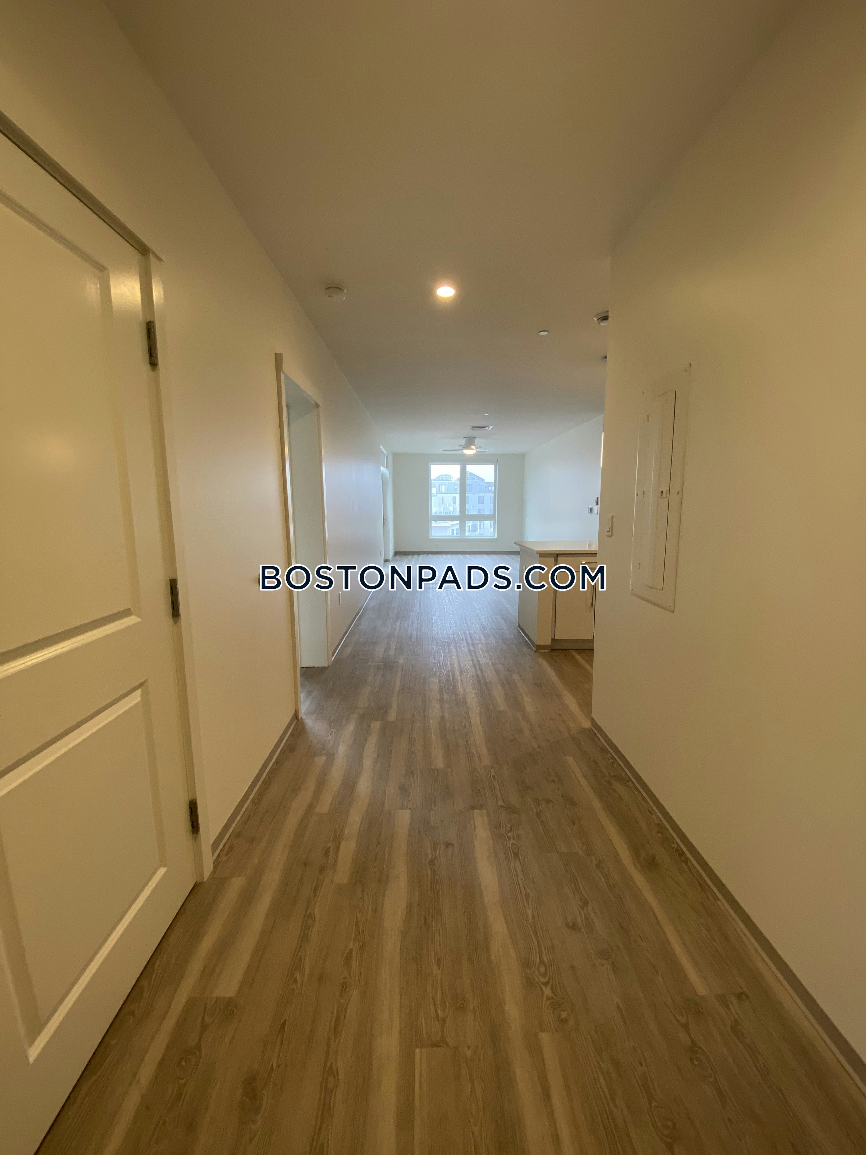 Boston - 2 Beds, 1 Baths