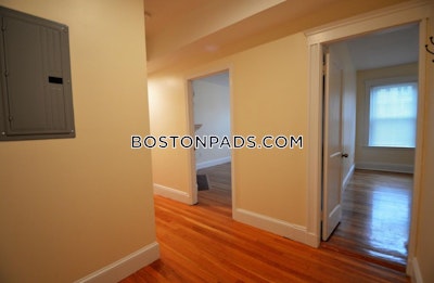 Brookline 4 Bed 2 Bath BROOKLINE- WASHINGTON SQUARE $5,200  Washington Square - $5,500 No Fee