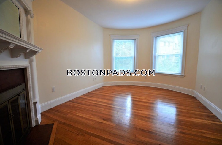 Winthrop Rd., Brookline