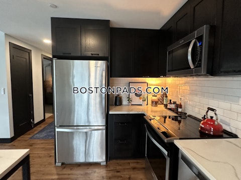 Congress St. Boston photo 8