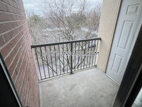 Quincy 1 Bed 1 Bath  Quincy Center - $2,030 No Fee