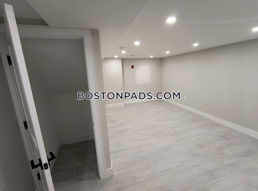 BOSTON - EAST BOSTON - EAGLE HILL - 4 Beds, 3 Baths - Image 30