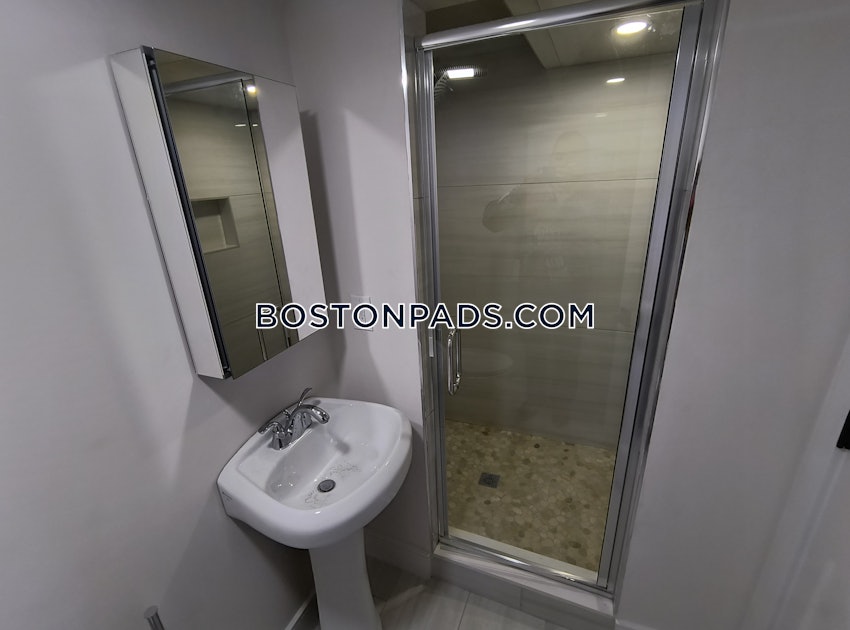 BOSTON - EAST BOSTON - EAGLE HILL - 4 Beds, 3 Baths - Image 35