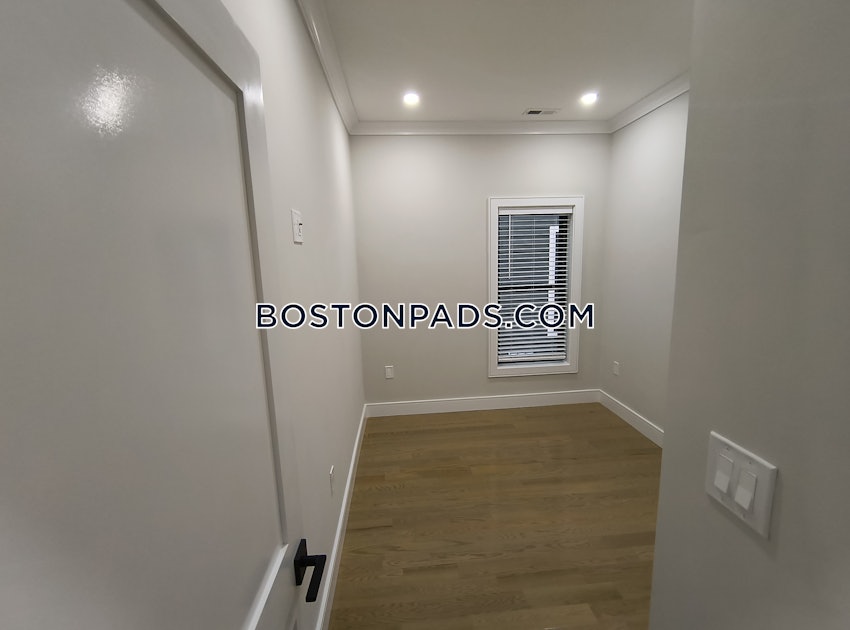 BOSTON - EAST BOSTON - EAGLE HILL - 4 Beds, 3 Baths - Image 17