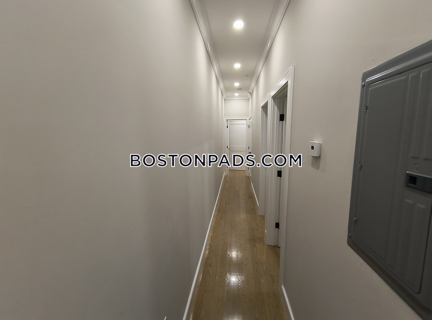 BOSTON - EAST BOSTON - EAGLE HILL - 4 Beds, 3 Baths - Image 9