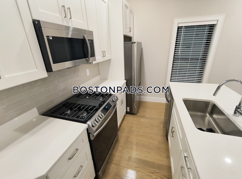 BOSTON - EAST BOSTON - EAGLE HILL - 4 Beds, 3 Baths - Image 2