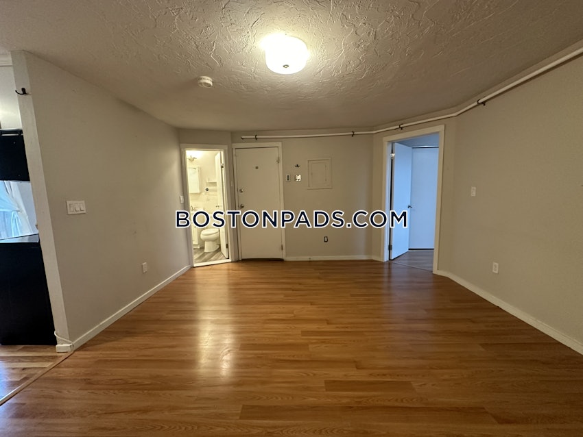 BOSTON - EAST BOSTON - MAVERICK - 1 Bed, 1 Bath - Image 13