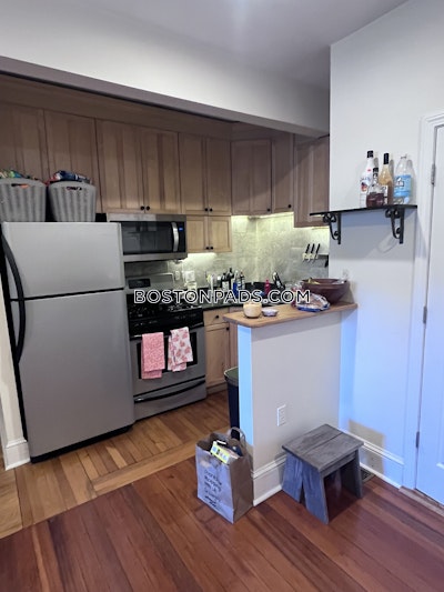 Brookline 3.5 Beds 2 Baths  Washington Square - $4,200 No Fee