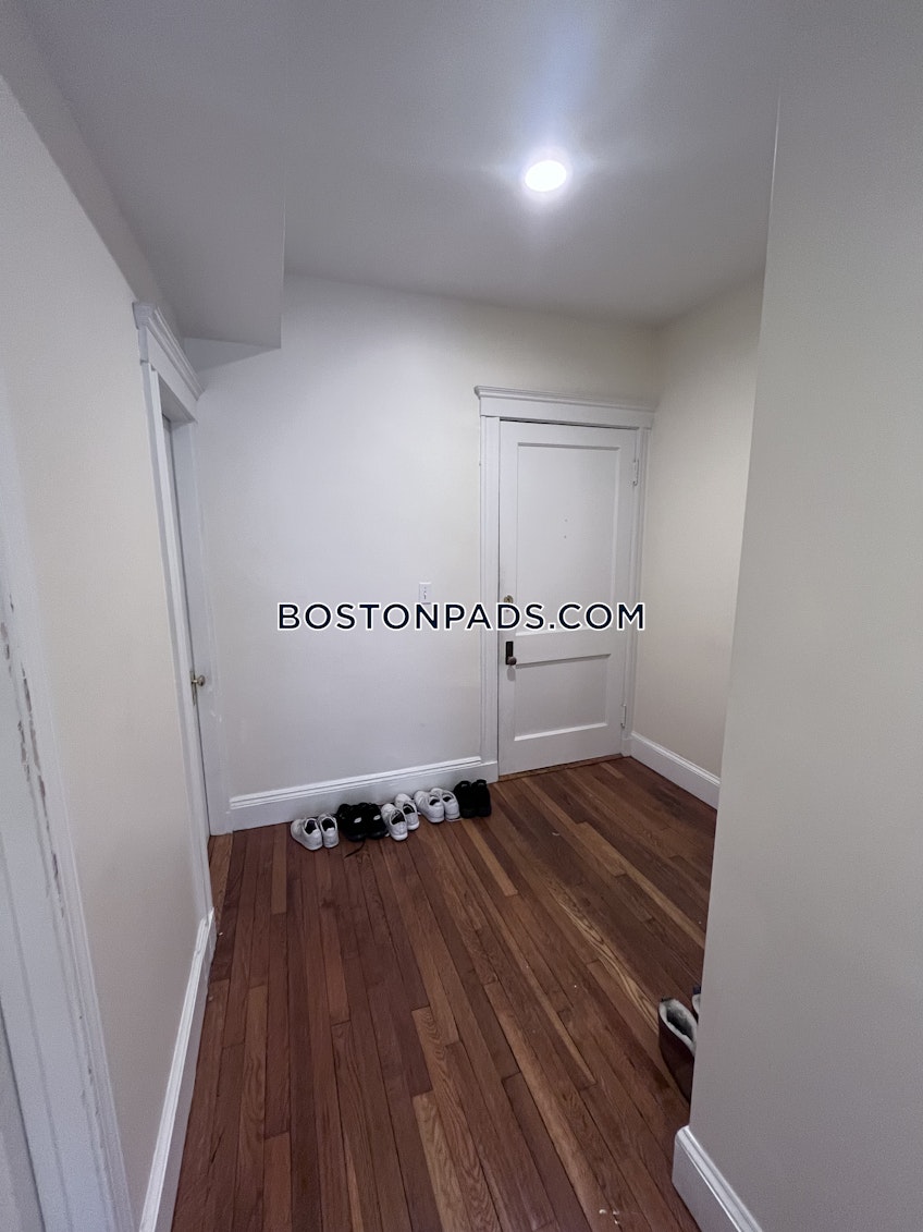 Brookline - $5,400+ /month