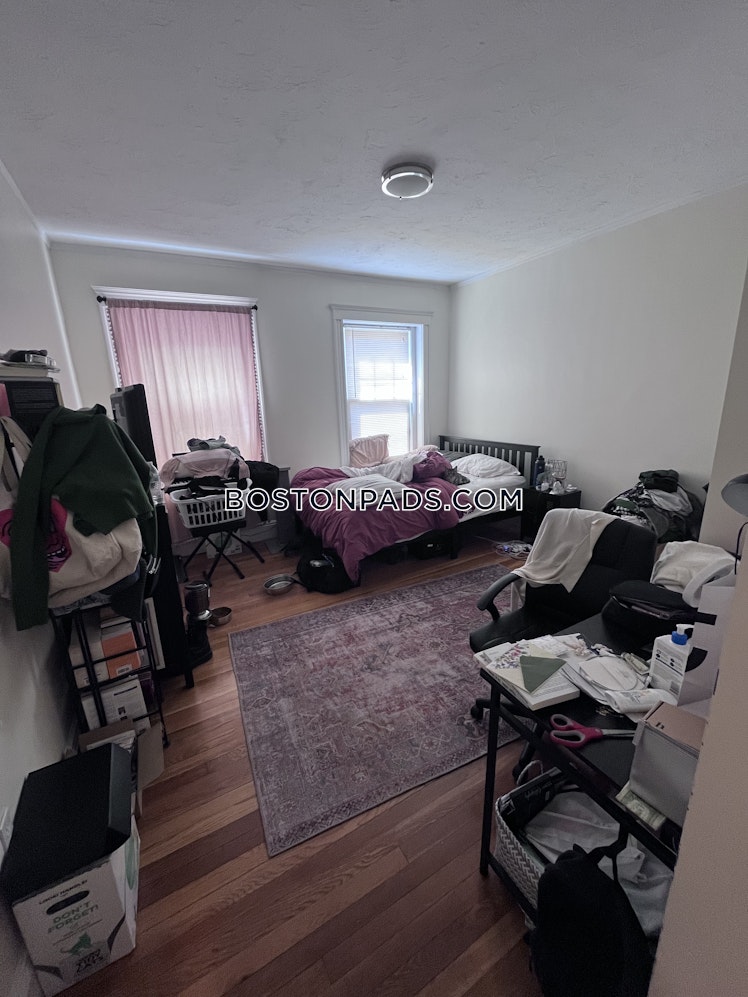 Winthrop Rd., Brookline