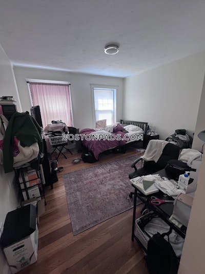 Brookline 4 Beds 2 Baths  Washington Square - $5,400 No Fee
