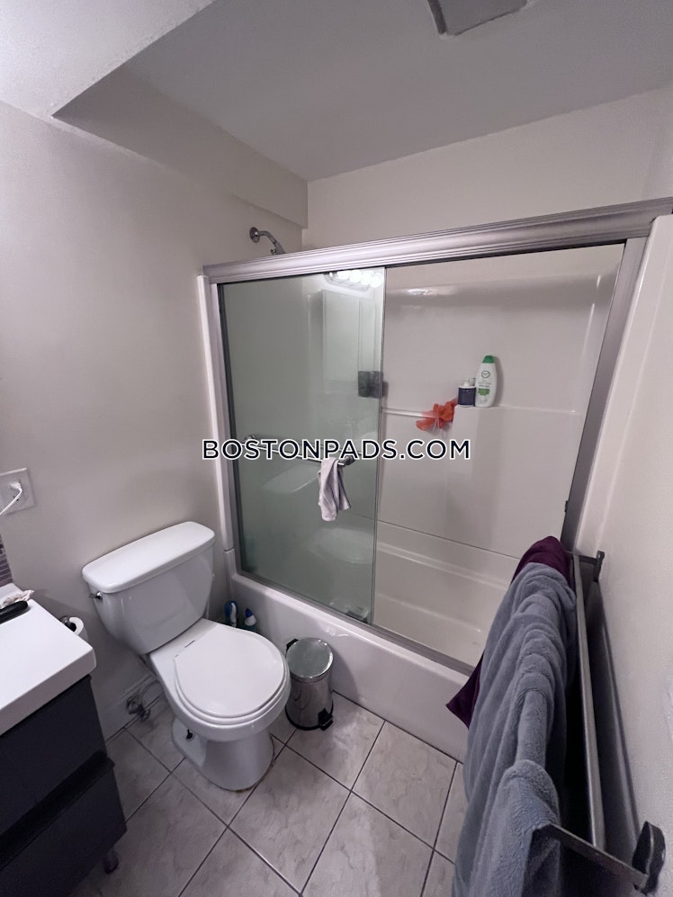 Beacon St., Brookline