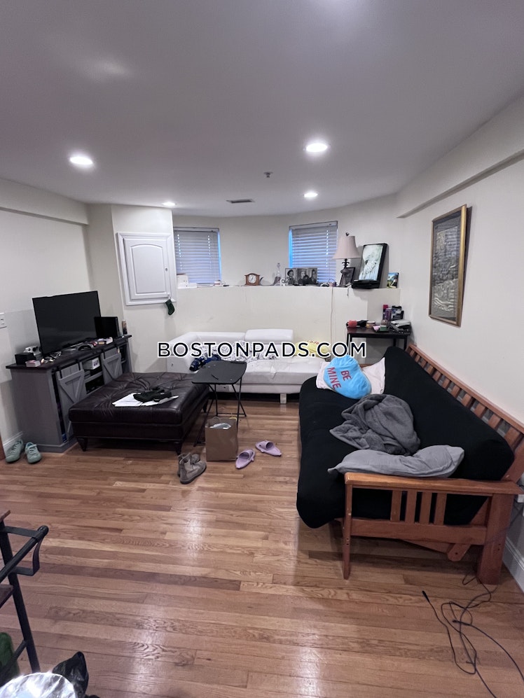 Beacon St., Brookline