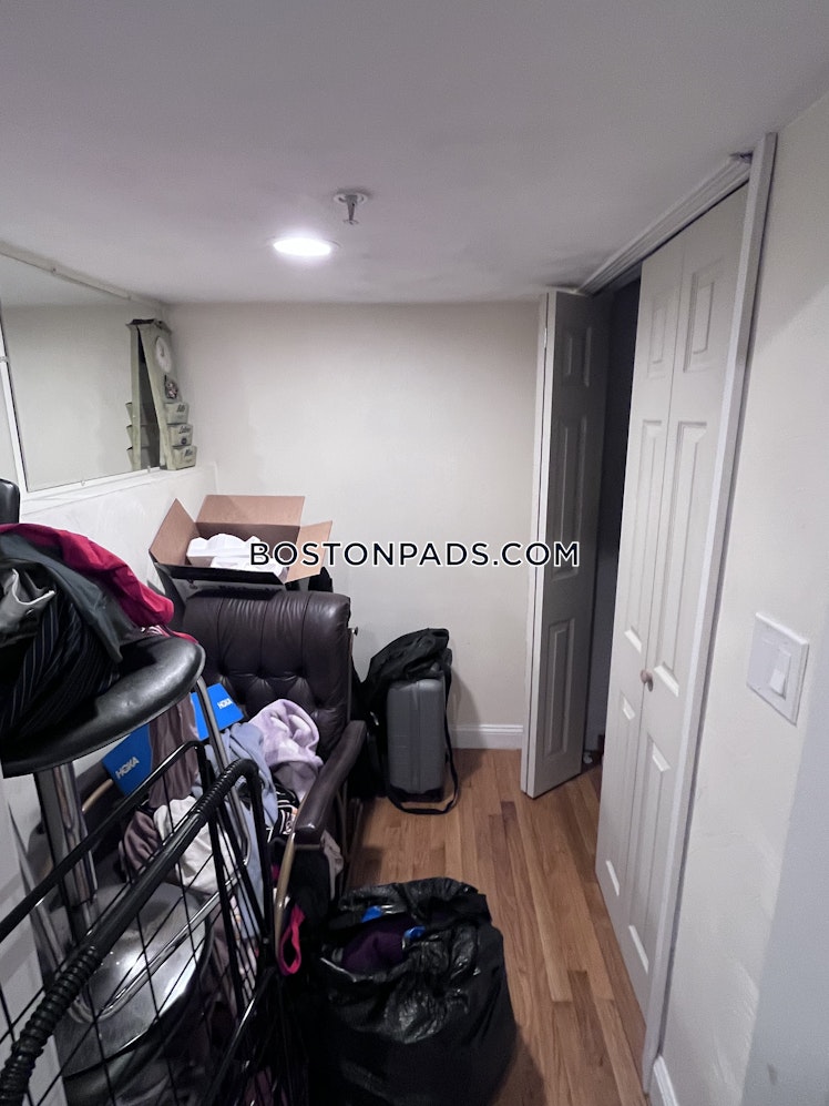 Beacon St., Brookline