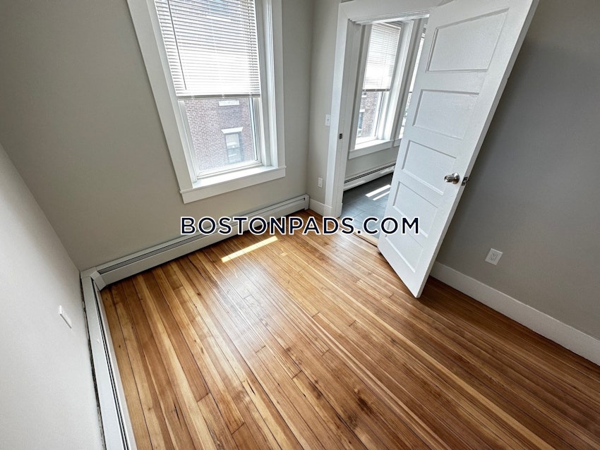 BOSTON - ALLSTON - 5 Beds, 2 Baths - Image 17