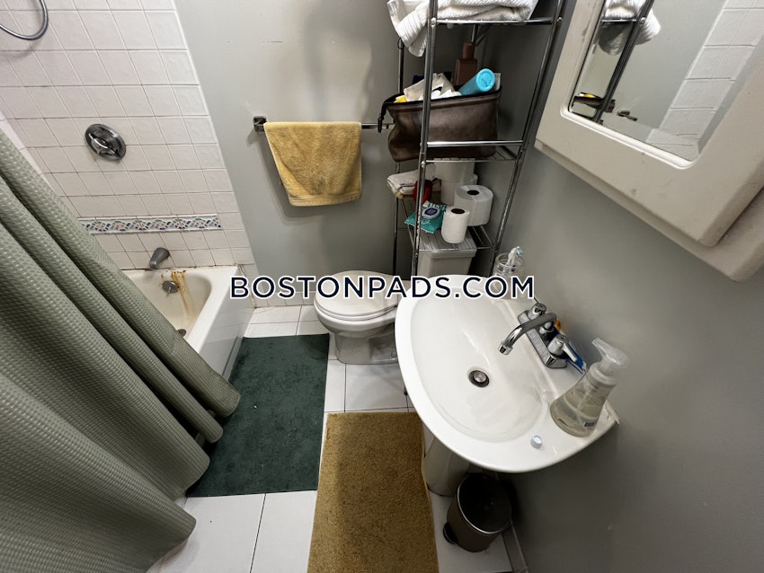 BOSTON - NORTH END - 2 Beds, 1 Bath - Image 36