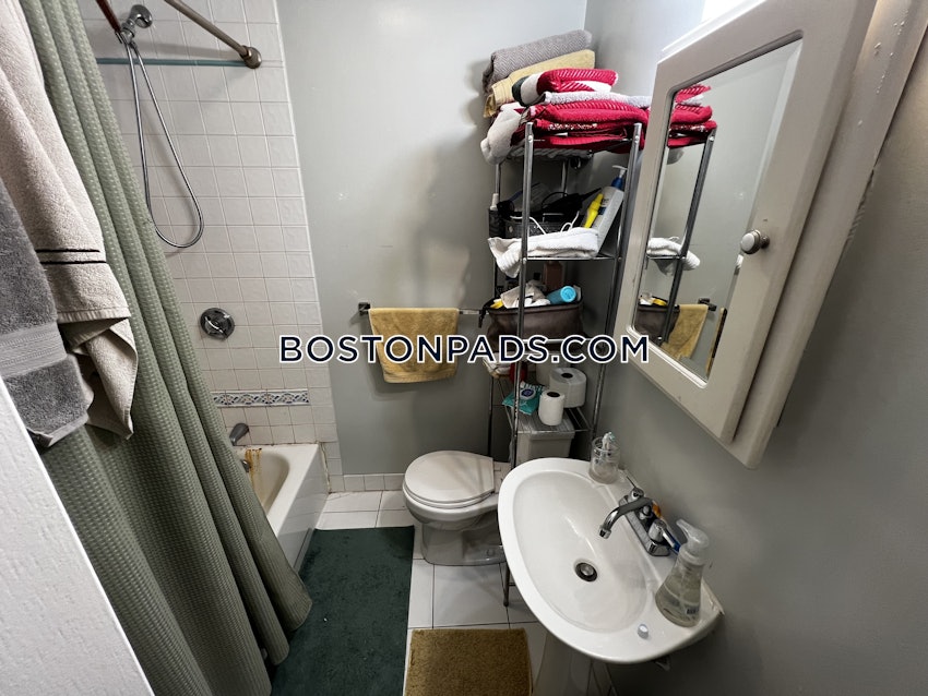 BOSTON - NORTH END - 2 Beds, 1 Bath - Image 37