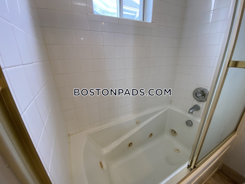 BOSTON - JAMAICA PLAIN - FOREST HILLS - 6 Beds, 3 Baths - Image 17