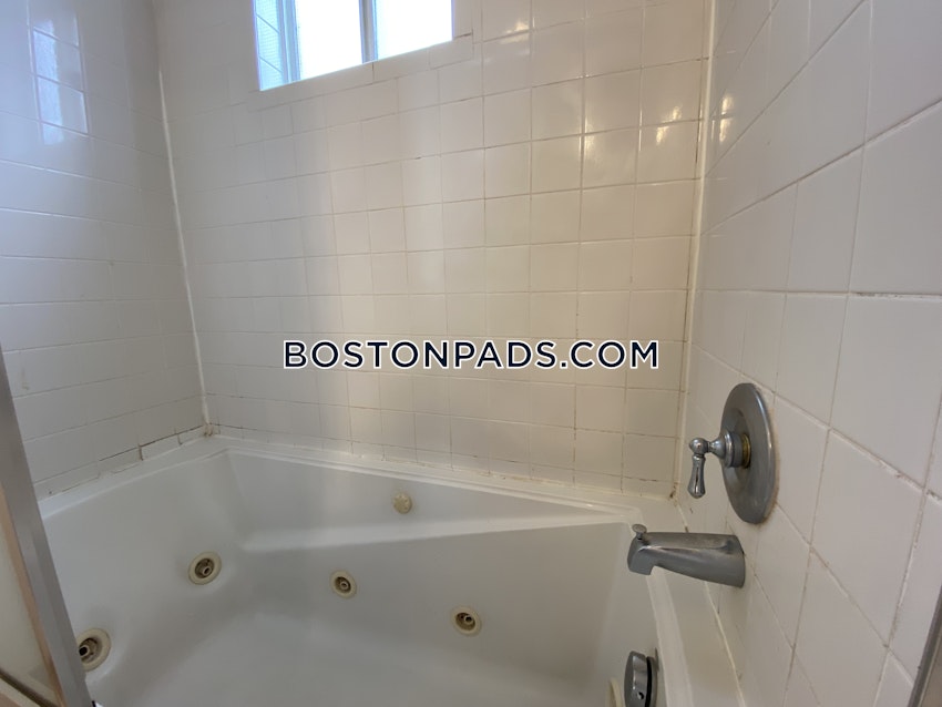 BOSTON - JAMAICA PLAIN - FOREST HILLS - 4 Beds, 2 Baths - Image 15