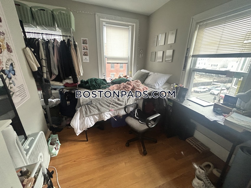 BOSTON - EAST BOSTON - MAVERICK - 3 Beds, 1 Bath - Image 18