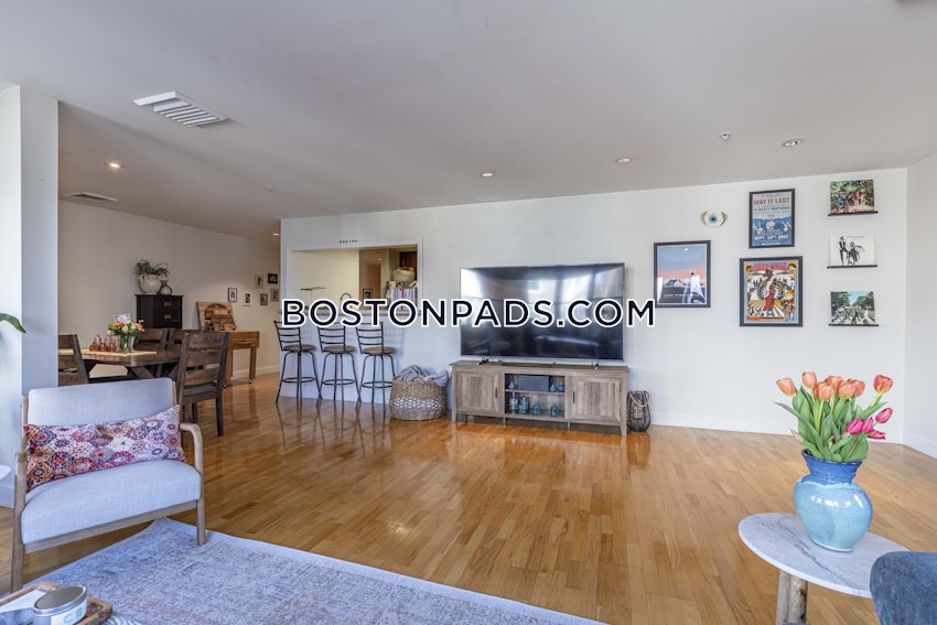 CAMBRIDGE - ALEWIFE - 2 Beds, 2 Baths - Image 3