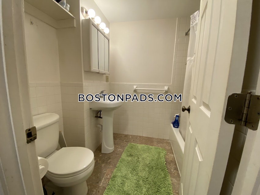 BOSTON - BRIGHTON - OAK SQUARE - 2 Beds, 1 Bath - Image 10