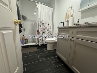 Derby St. Somerville