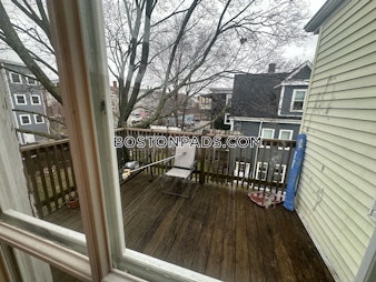 Derby St. Somerville