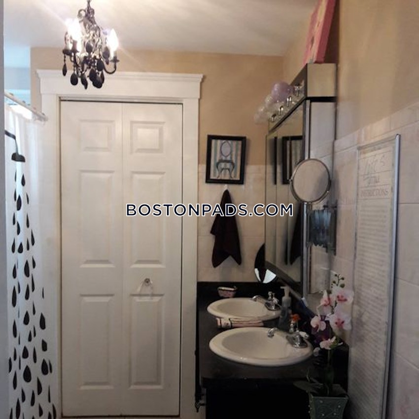 BOSTON - EAST BOSTON - MAVERICK - 3 Beds, 1.5 Baths - Image 15