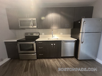 Lynn 2 Beds 2 Baths - $2,750