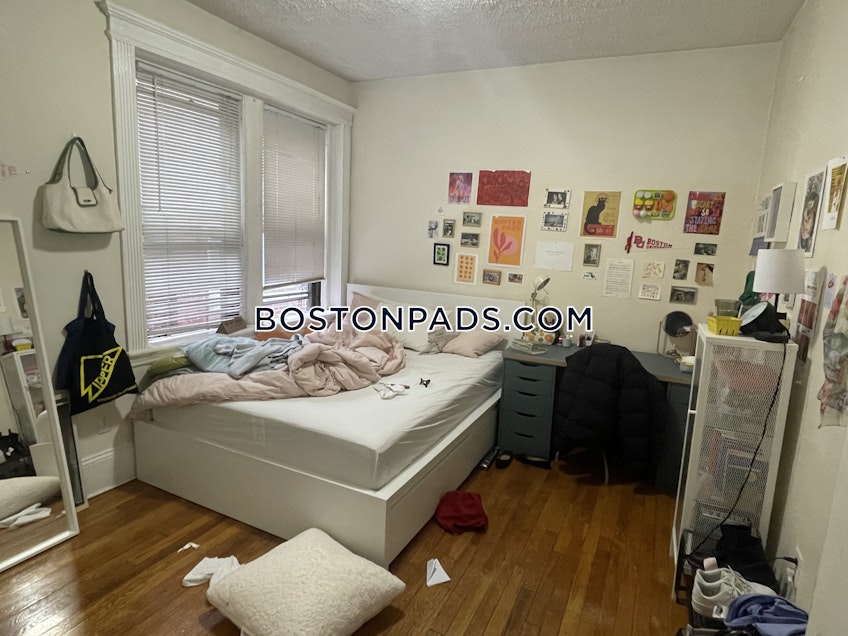 Boston - $4,075+ /month