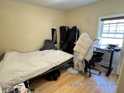 Fort Hill 4 Beds 2 Baths Boston - $5,000