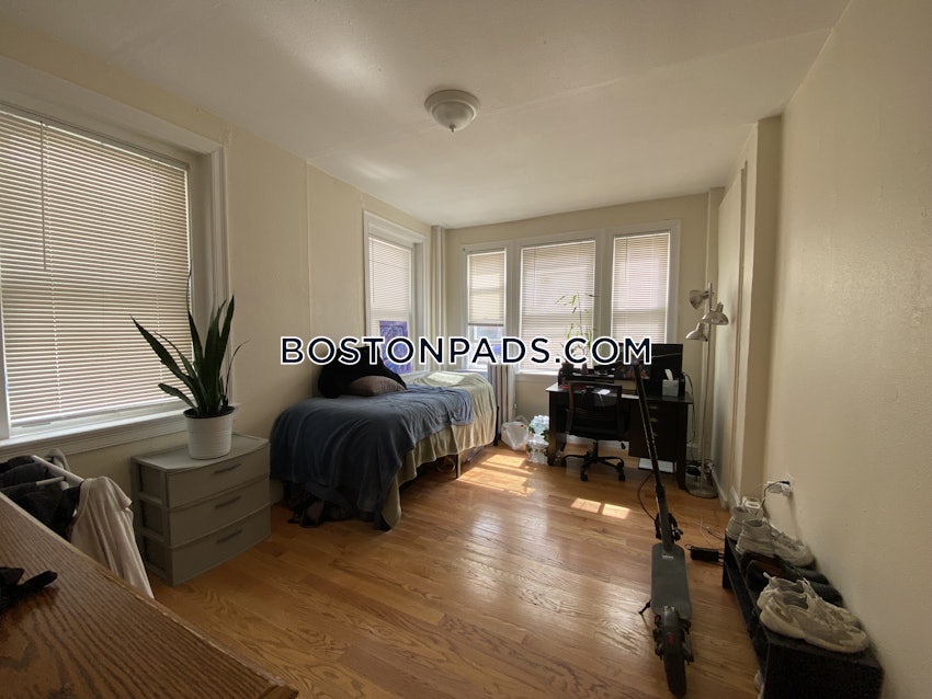 BOSTON - ALLSTON/BRIGHTON BORDER - 2 Beds, 1 Bath - Image 8