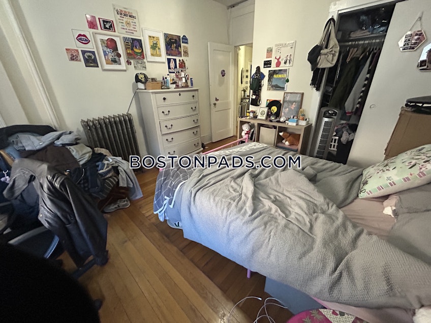 Boston - $4,075+ /month