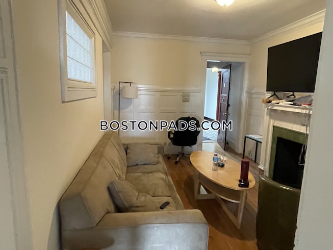 Boston - $5,500+ /mo