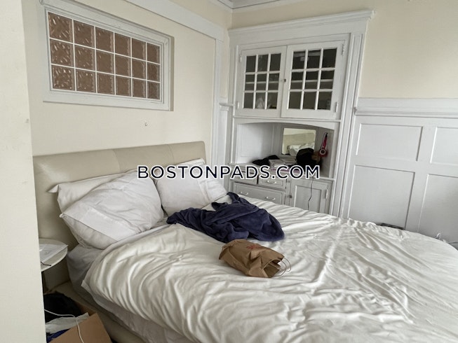 Boston - $5,500+ /mo