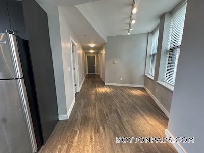 Lynn 2 Bed 1 Bath LYNN $2,500 - $2,650