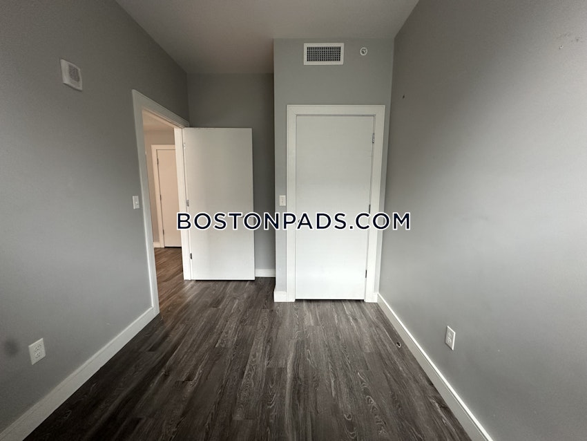 LYNN - 1 Bed, 1 Bath - Image 10