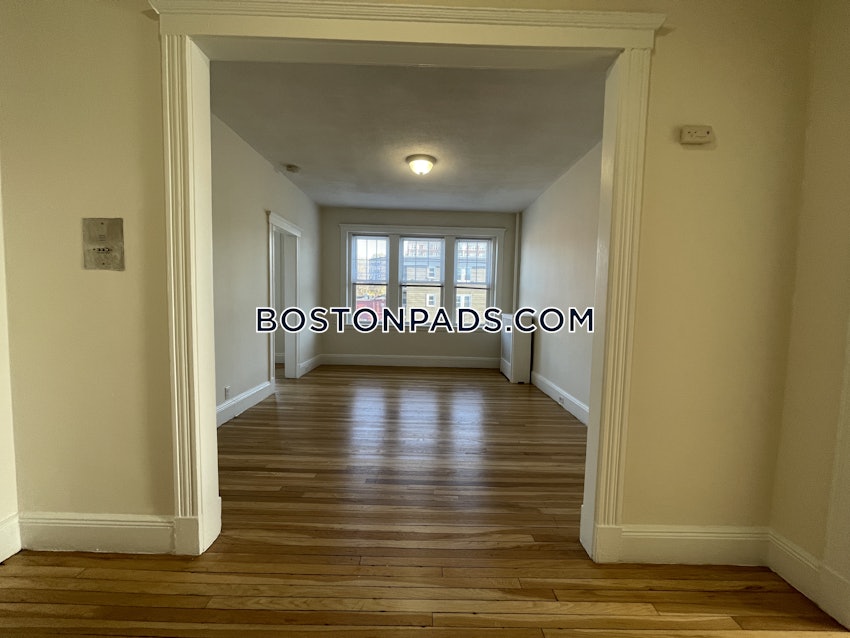 BOSTON - BRIGHTON - CLEVELAND CIRCLE - 2 Beds, 1 Bath - Image 1