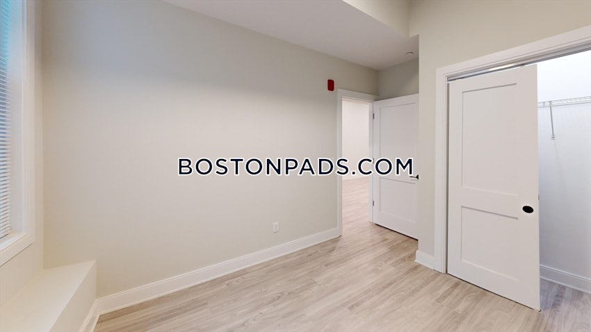 BOSTON - DOWNTOWN - 4 Beds, 2 Baths - Image 13