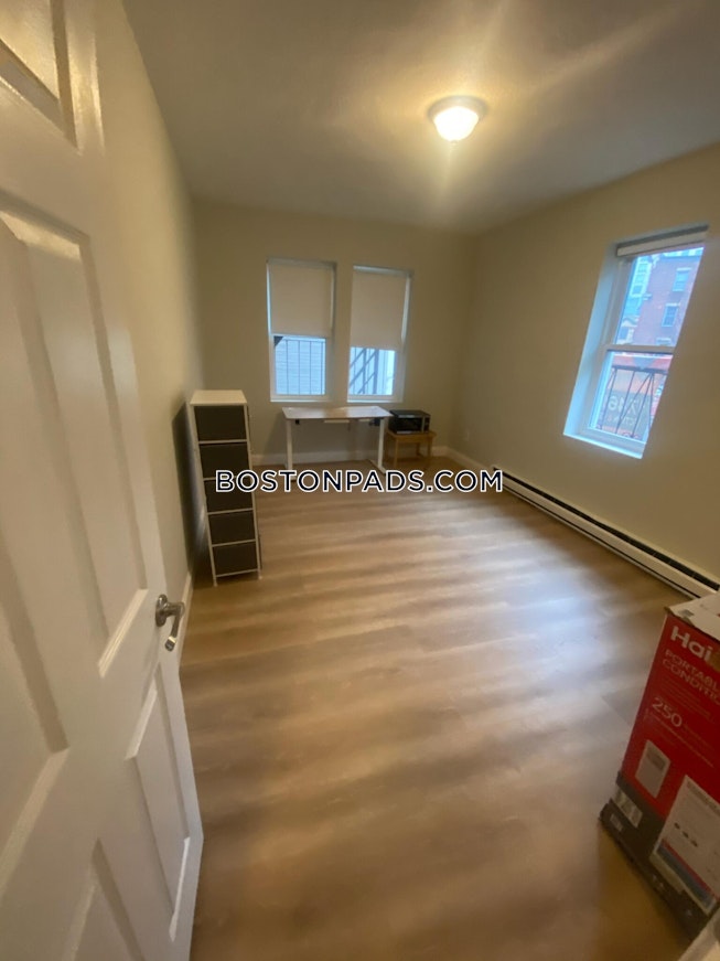 Boston - $3,900+ /mo