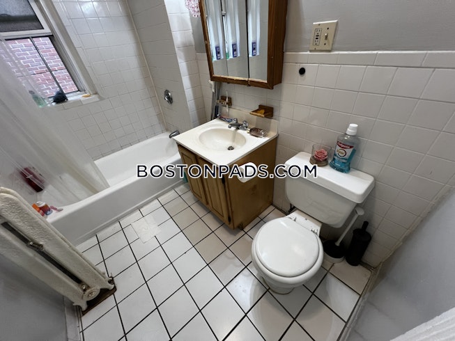 Boston - $3,575+ /mo