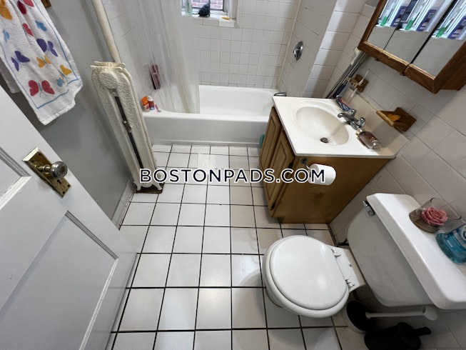 Boston - $3,575+ /mo