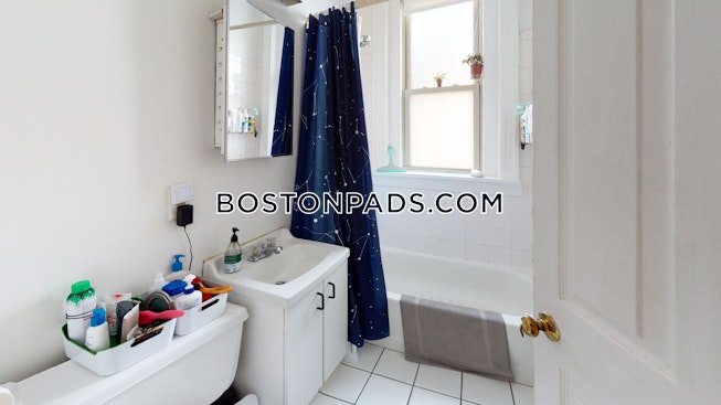 Boston - $2,295+ /mo