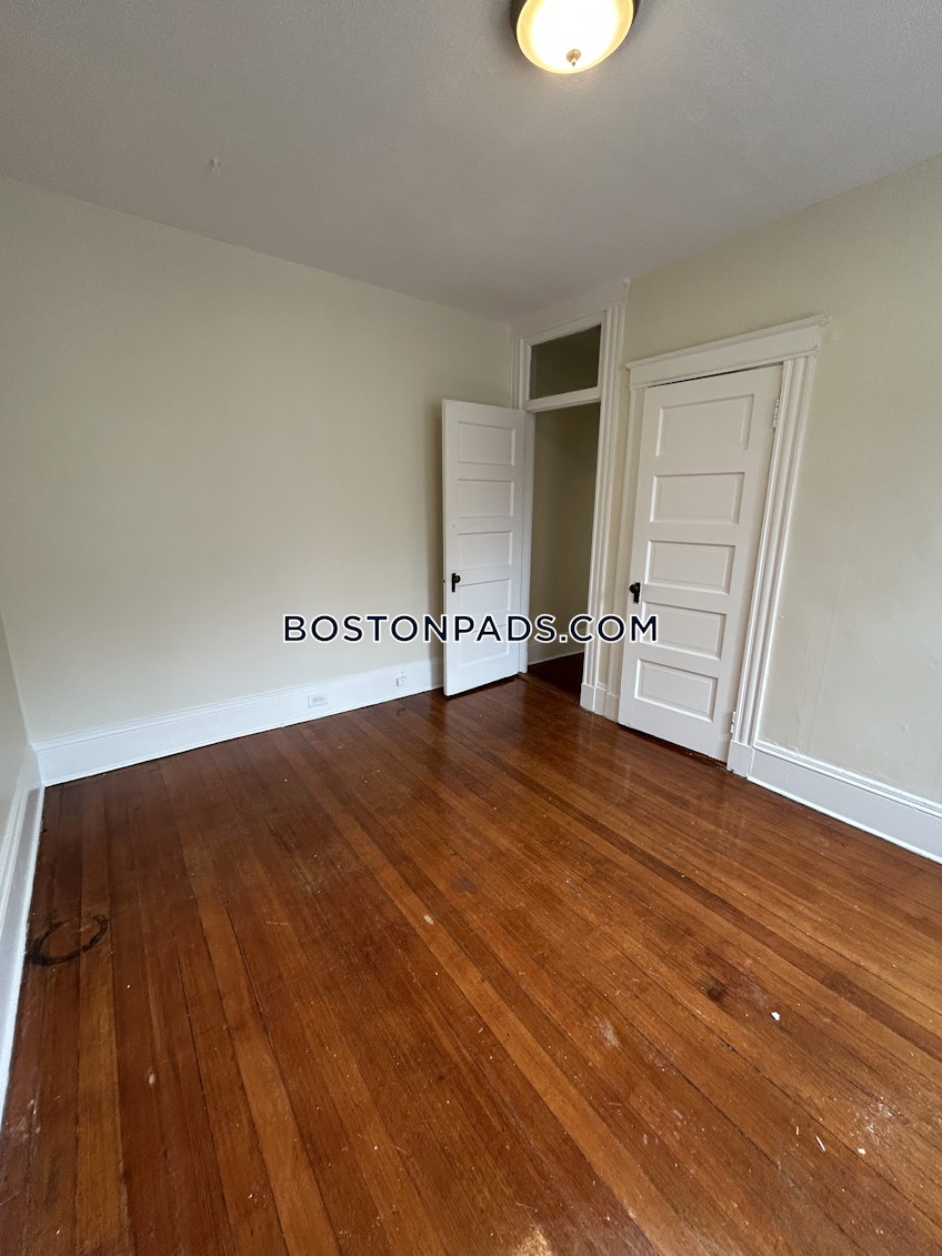 Brookline - $2,950+ /month