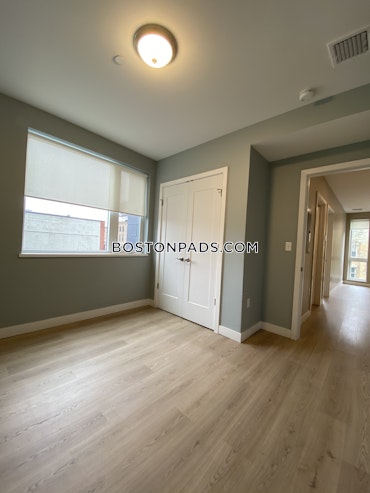 Boston - 3 Beds, 2 Baths