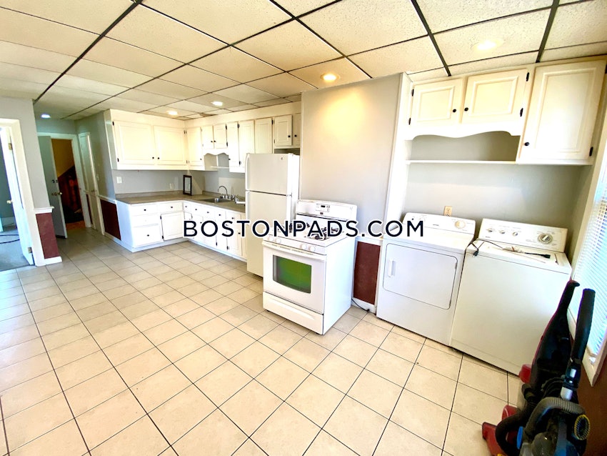 BOSTON - EAST BOSTON - MAVERICK - 3 Beds, 1 Bath - Image 4