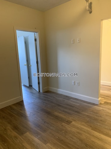 Boston - 2 Beds, 1 Baths