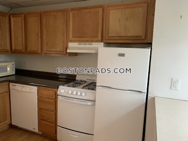 Boston - 2 Beds, 1 Baths